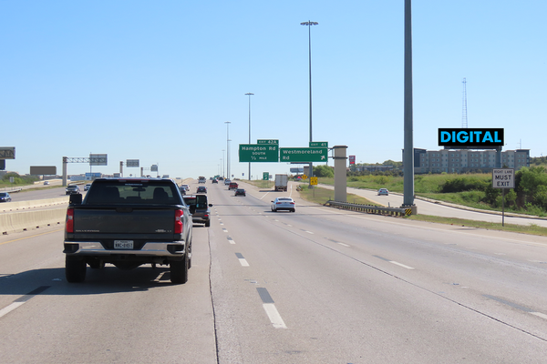 Tom Landry Hwy (I-30) SS 0.4mi W/O Westmoreland Rd F/W - 2