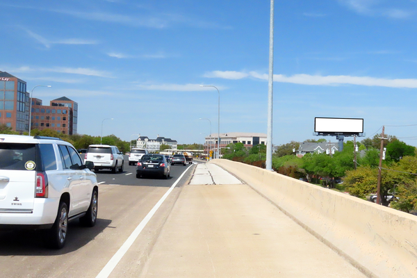 Dallas N Tollway ES 0.1mi N/O Keller Springs F/S - 2