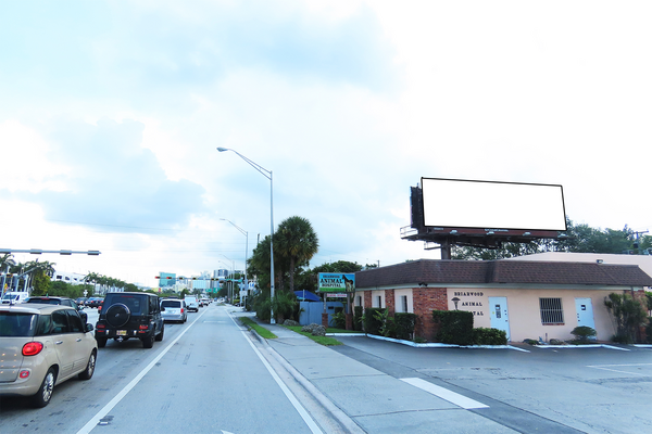 US 1 ES 185ft S/O SW 104 St F/S - 2