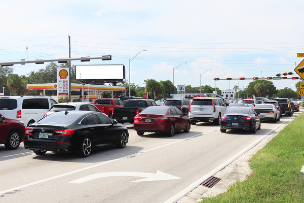 US 1 ES 185ft S/O SW 104 St F/N - 1