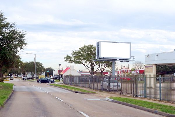 Bellaire SS 1850ft W/O Hwy 6 F/W - 1