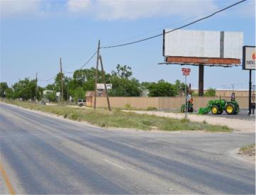 6301 N Andrews Hwy E/S F/S