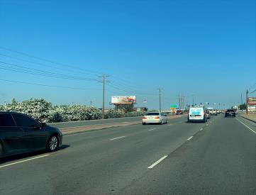 Rosedale Hwy (Hwy 58) SL 400' e/o Fruitvale