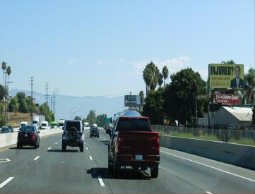 I-215 EL 500' N/O CENTER