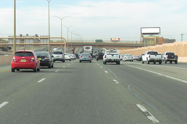 I-25 WS 219ft S/O Indian School NE F/N - 1