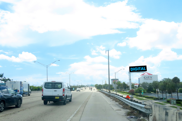 Palmetto Expwy SS 1mi E/O NW 27 Ave F/W - 2