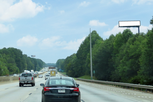 I-85S ES 0.9mi N/O Senoia Rd (Hwy 74) F/S