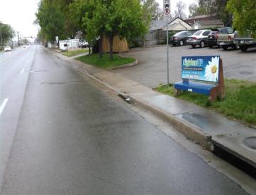 11TH AVE S/O 30TH ST RD WS NF