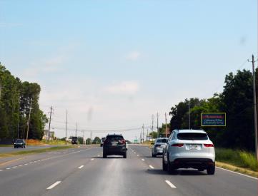 S MEM PKWY EL 200 FT S/O VETERANS DR FS