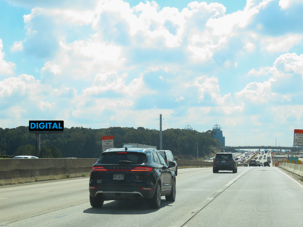 GA 400 ES 1000ft N/O Abernathy Rd F/N -