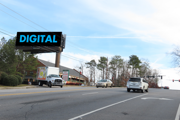 Northridge Rd NS 0.1mi E/O Roswell Rd F/W -