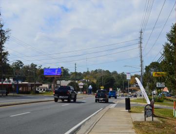 S/S APALACHEE PKWY W/O HENDRIX RD F/W
