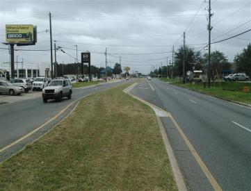 E/S Beal Pkwy @ Joy Rd F/N