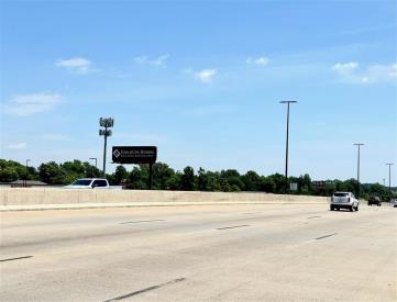 1331 E I-44, NS 300' E/O Peoria W/F (TULSA)