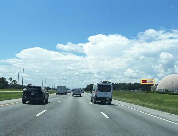 N/S I-4 1.4 MI. E/O 33 W/B