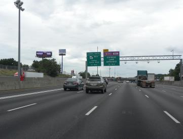 W/S I-85 0.7mi N/O I-285 LHR F/S - 2