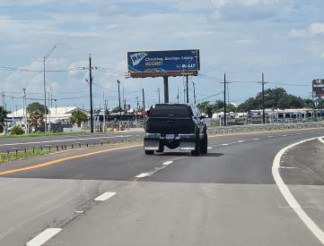 SS Hwy. 35, .56 mi SE/O FM 1069 FE