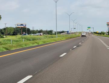 WS Hwy. 281, 1.7 mi S/O FM 285 FS