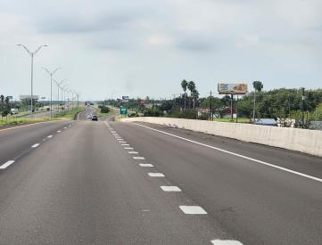 WS Hwy. 281, 1.7 mi S/O FM 285 FN