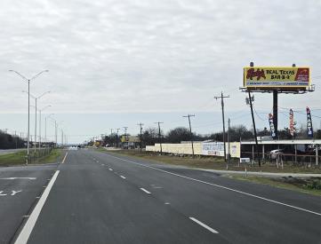 Hwy 90, 0.5 mi. E/O FM 2523 Del Rio, TX