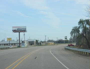 US Hwy 83, 300' N/O Plant St. Crystal City, TX