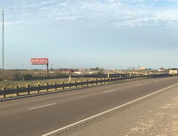 West Side of IH-35 & North of 4700 County Line Rd. Exit 82, Dilley, TX