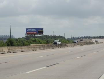 IH 10, 1200' W/O Sjolander Baytown, TX