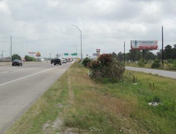 SS Interstate 10, 1788 ft. W/O Thompson Road, City of Baytown, Harris Co, Texas