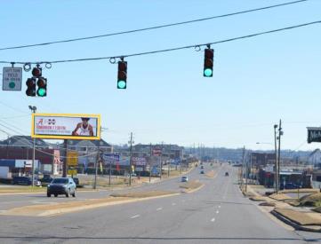 15th Street 175' E/O 1st Ave