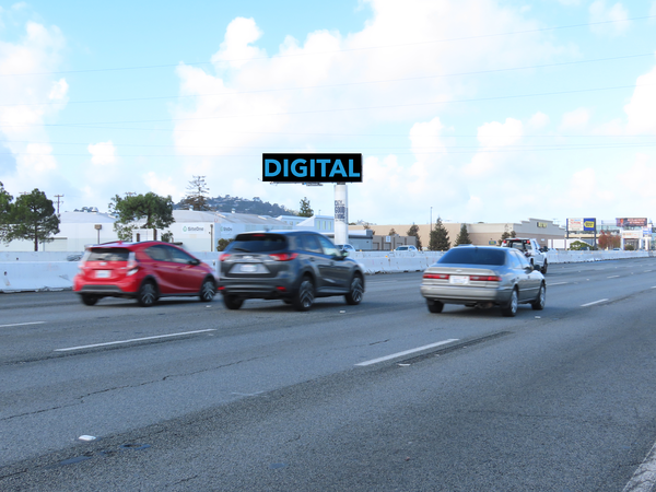 Bayshore Frwy (US 101) WS .5 miles N/O Whipple Rd (%) F/S