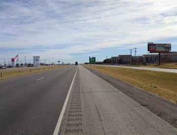 I-20 900' WEST OF N. JUDGE ELY W/F