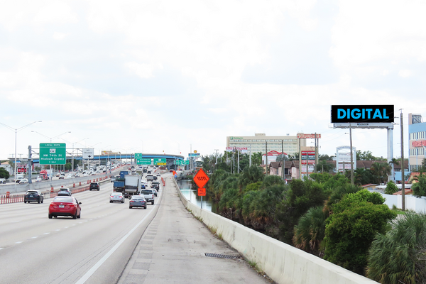 Palmetto Expwy WS 0.42mi N/O NW 103 St F/N - 2