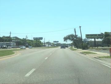 S/S Racetrack Rd W/O Jackson St F/W