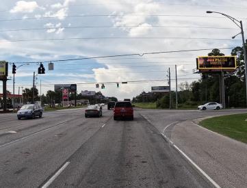 W/S FBX 1ST S/O HWY 98