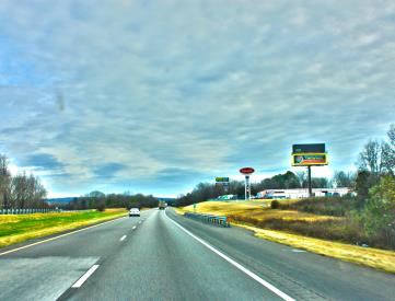I-40 S/S, 0.70 mi W/O I-49, Alma, AR, EB, W/F-2