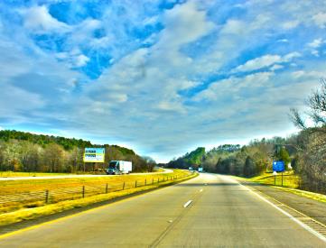 I-40 N/S, 0.60 mi E/O SH 103, Clarksville, AR, EB, W/F-2