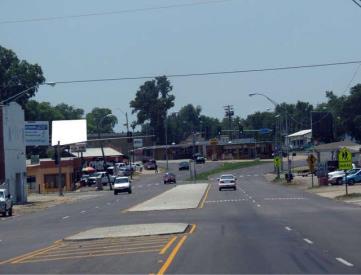 Midland Blvd ES 200ft S/O 12th St F/N - 2