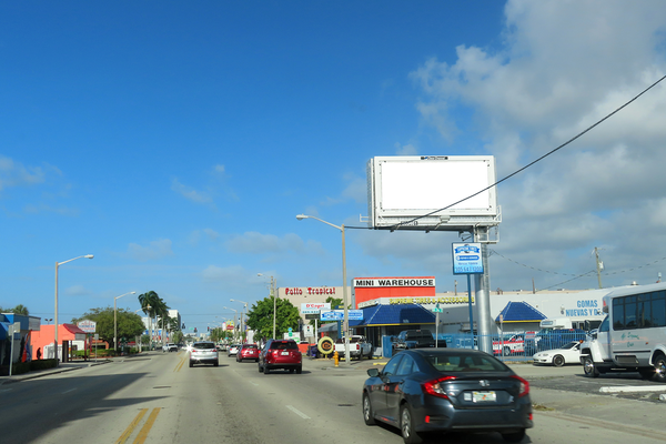 NW 7 St NS 400ft E/O NW 37 Ave F/E - 2