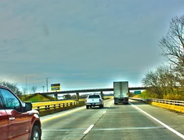 I-540 E/S, AT MM 3, 2406 Co-op Dr, Van Buren, AR (F01N)-2