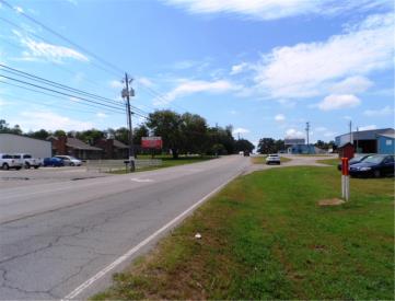 JEFF RD EL .1 MI. S/O NICK DAVIS RD FN