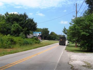 CAPSHAW RD SL .3 MI. W/O JEFF RD FE