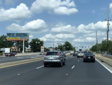 N/S BARRETT PKWY 500' E/O HWY 41 F/W LHR