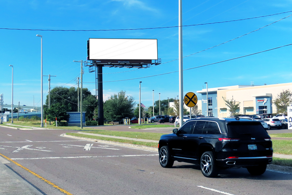 Dale Mabry Hwy WS 0.37mi N/O Gandy Blvd F/N