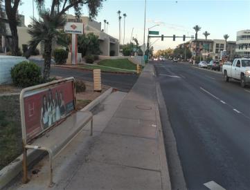 NB 44TH ST FS CAMELBACK RD