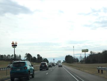 I65 WL .1MI S/O EIXT 305 (HWY 222) FN