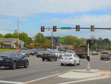 UNIVERSITY DR NL .3MI W/O RESEARCH PARK BLVD FW