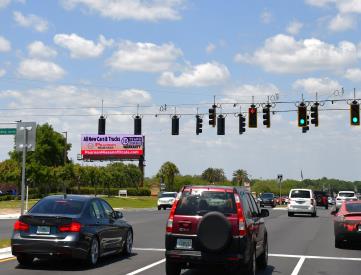 US 441 W/S 400' N/O Rolling Acres Rd.