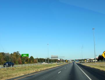 N/S I-85 2300' E/O Exit 15
