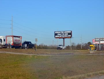 W/S I-65 750' N/O Old Ridge