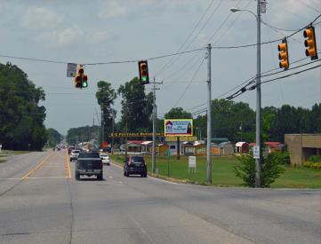 HWY 67 NL .6 MI W/O I-65 FE